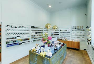 Wirtualn spacer po perfumerii Galilu